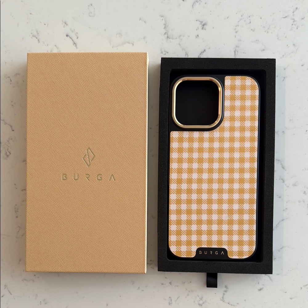 Burga ELITE Dark MagSafe - Tuscan Sun - Yellow Plaid iPhone 16 Pro Max Case